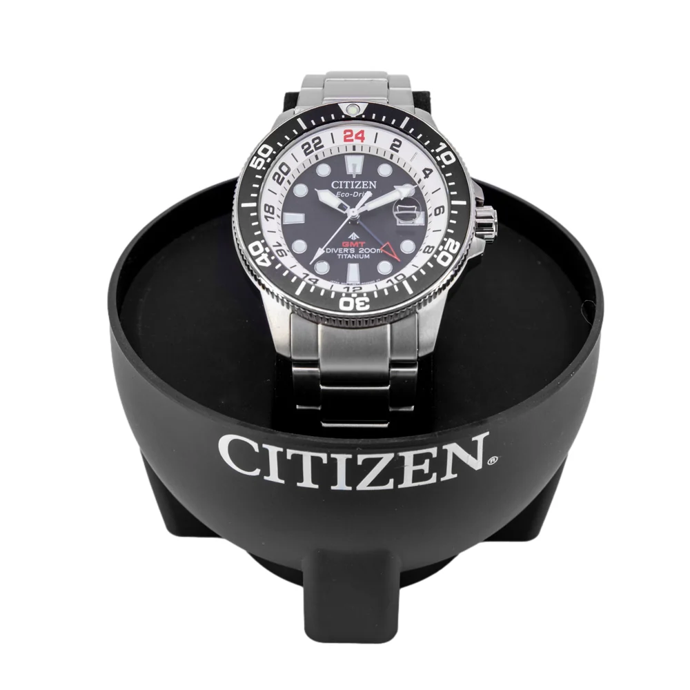 Citizen BJ7110-89F Promaster Super Titanio GMT Eco-Drive - Image 8