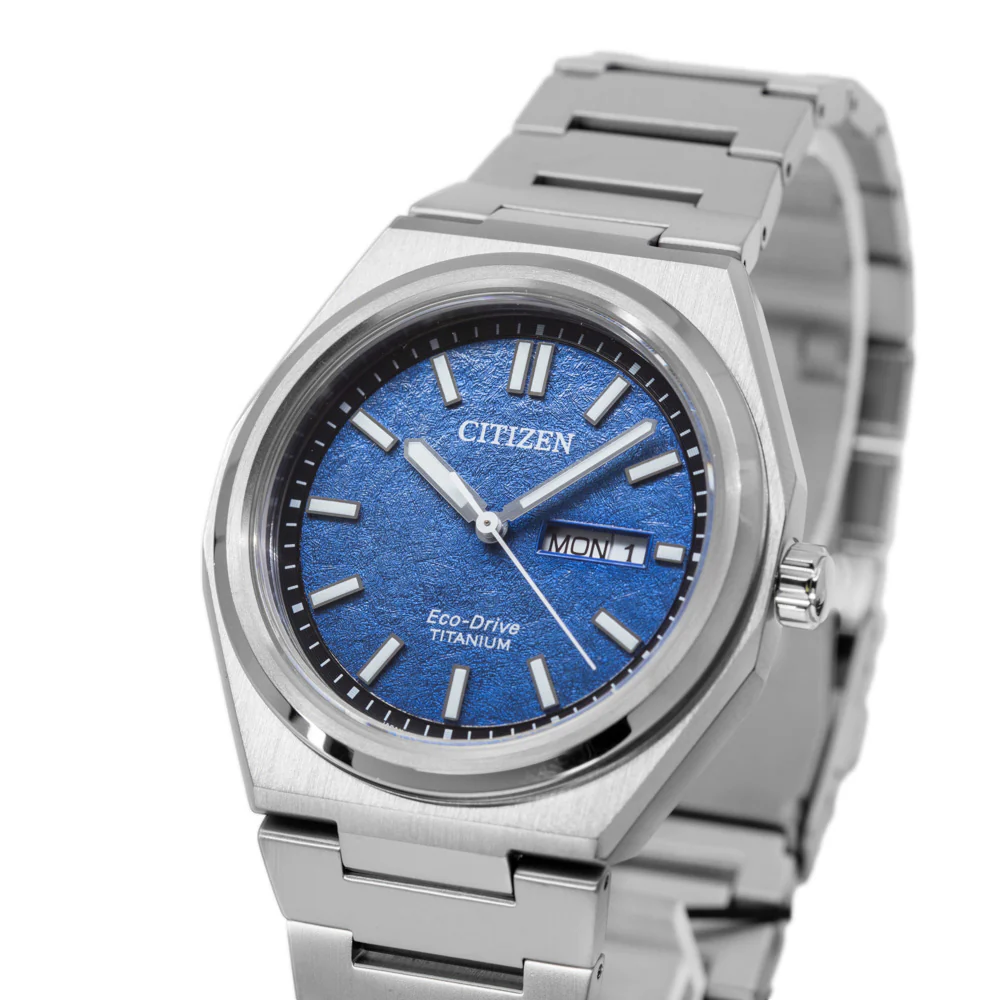 Citizen Men's AW0130-85L Super Titanio Eco-Drive - Image 8