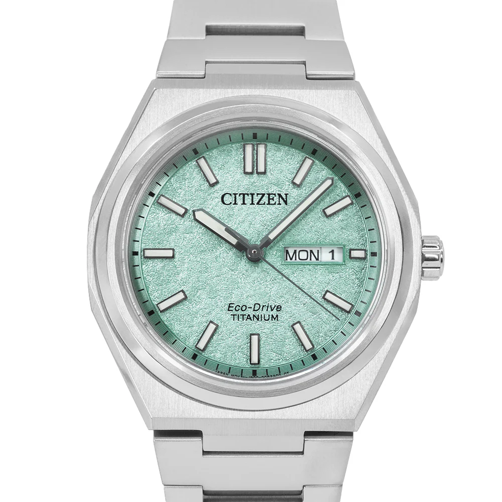 Citizen Men's AW0130-85M Super Titanio Eco-Drive - Image 2