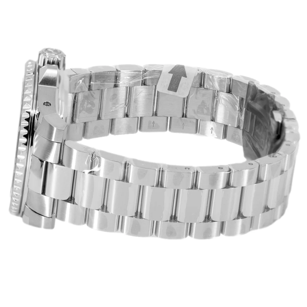 Gucci Men's YA136363 Dive 40mm Automatic - Image 4