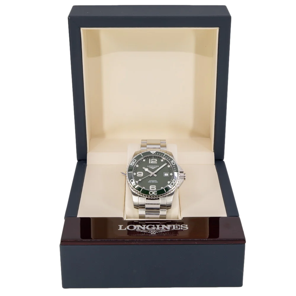 Longines Men's L3.781.4.06.6 HydroConquest  Green Dial Watch - Image 8