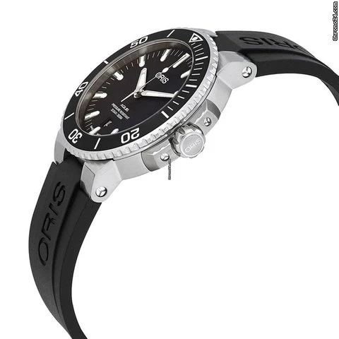 Men's 01 733 7730 4154-07 4 24 64EB Aquis Date Watch