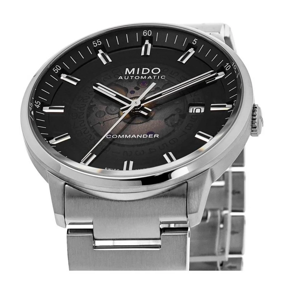 Mido Men's M021.407.11.411.00 Commander Gradient Watch - Image 4