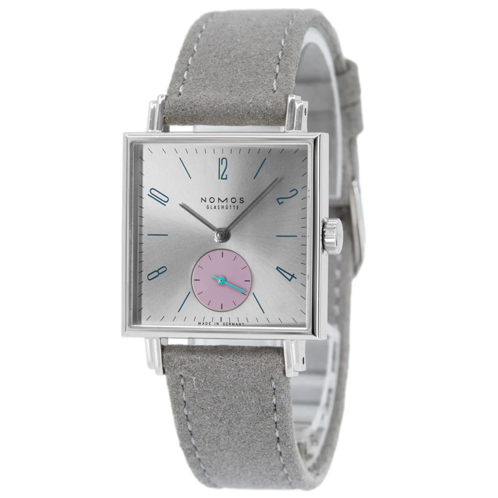 NOMOS Men's 477 TETRA – DIE UNERREICHBARE Manual Winding