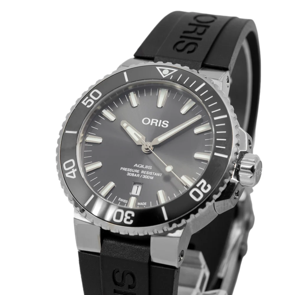 Oris Men's 01 733 7730 7153-07 4 24 64TEB Aquis Titanium - Image 10