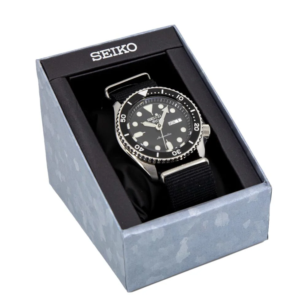 Seiko Men's SRPD55K3 5 Sports Suits Style Black Dial Watch - Image 13