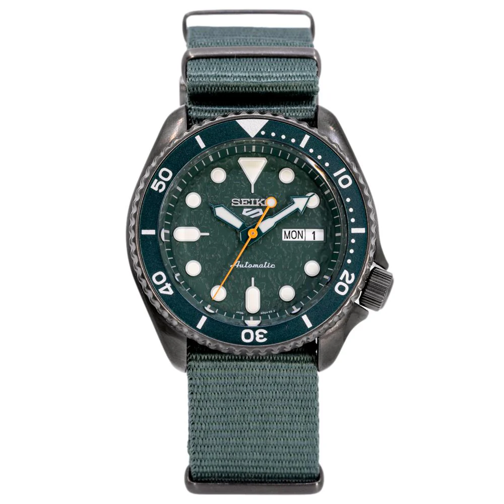 Seiko Men's SRPD77K1 5 Sports Suits Green Dial DayDate Watch - Image 2