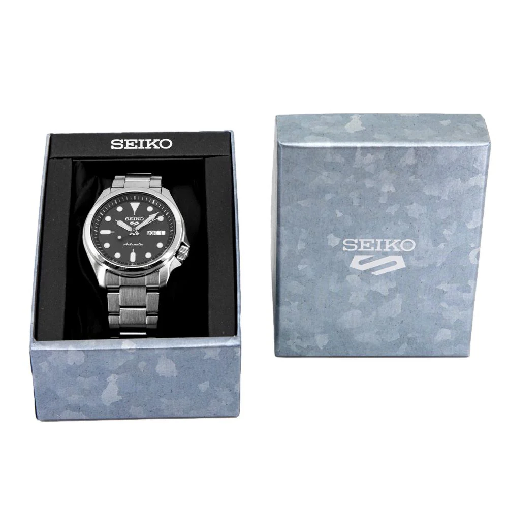 Seiko Men's SRPE55K1 Sports Black Dial Watch - Image 9