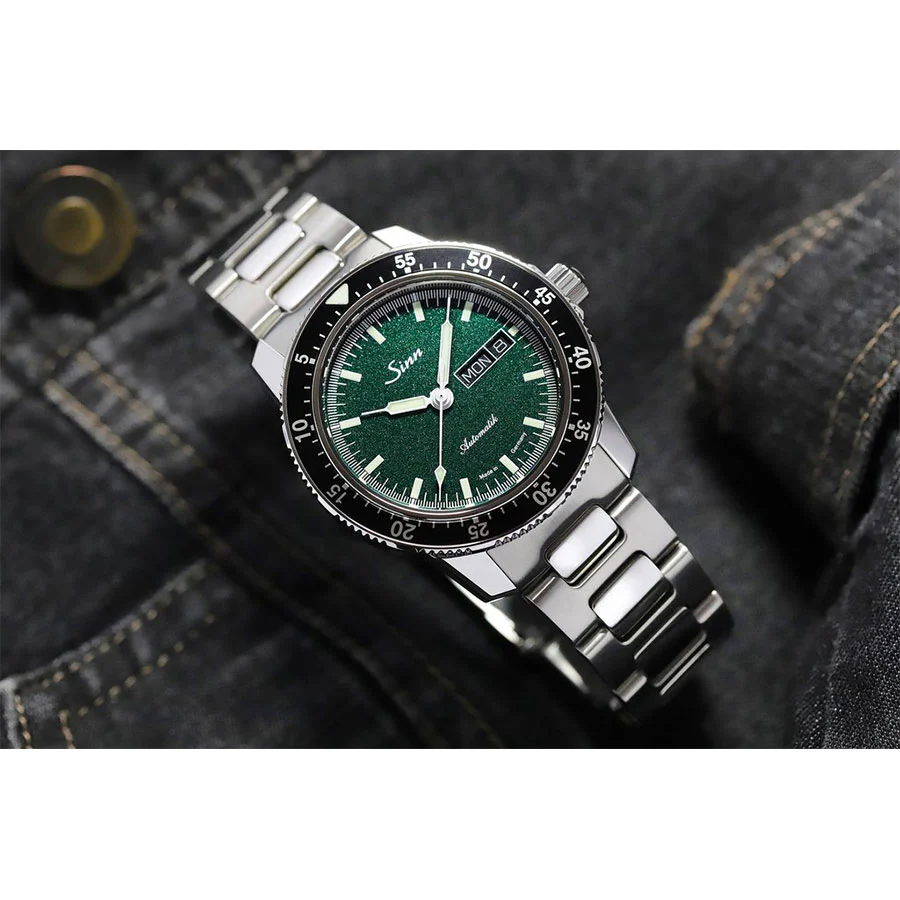 Sinn Men's 104 St Sa I MG Shimmering Green Dial Watch - Image 3