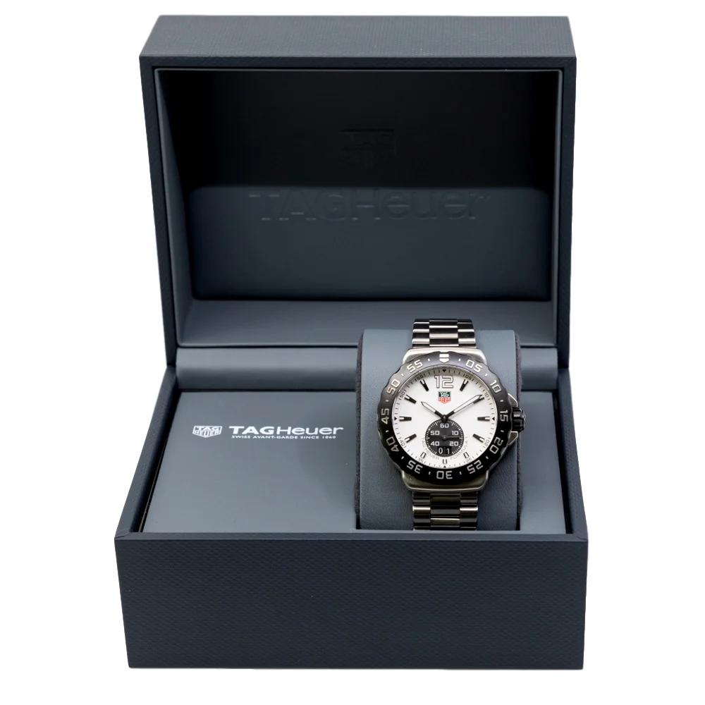 Tag Heuer Men's WAU1111.BA0858 F1 White Dial Watch - Image 4