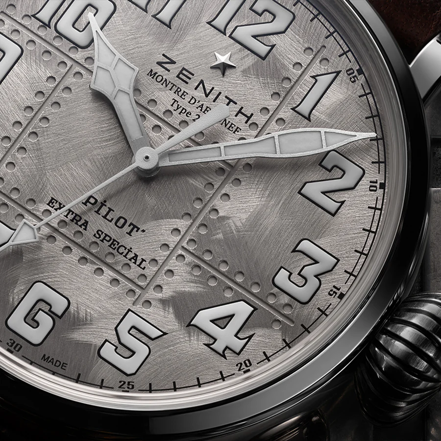 Zenith 05.2430.679/17.C902 Pilot Type 20 Silver Limited Ed - Image 4